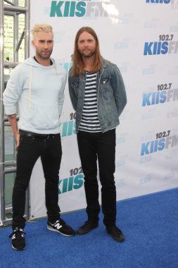 adam levine ve james valentine