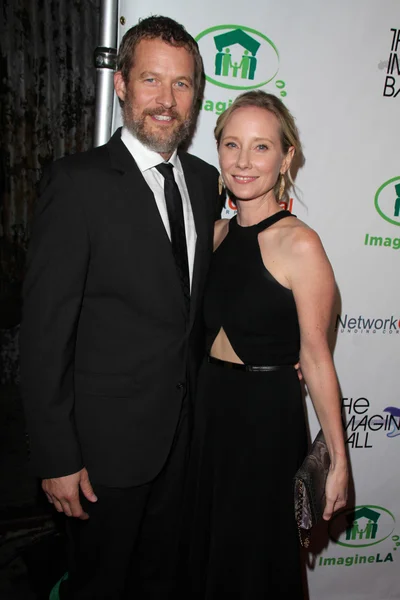 Anne Heche, James Tupper — Stockfoto