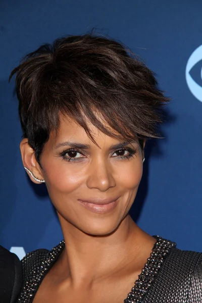 Halle berry — Stockfoto