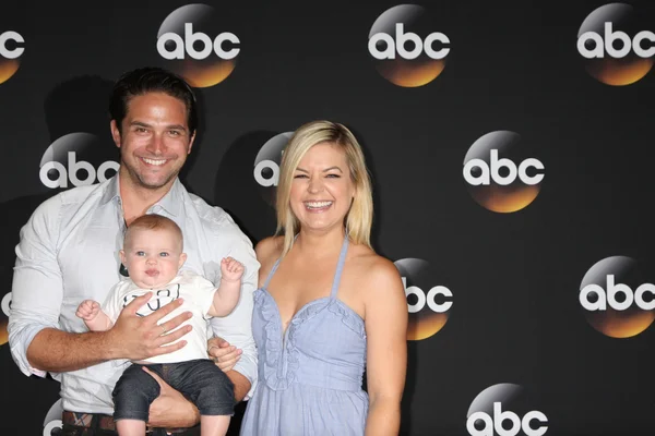 Brandon Barash, Harper Barash, Kirsten Storm — Stock Photo, Image