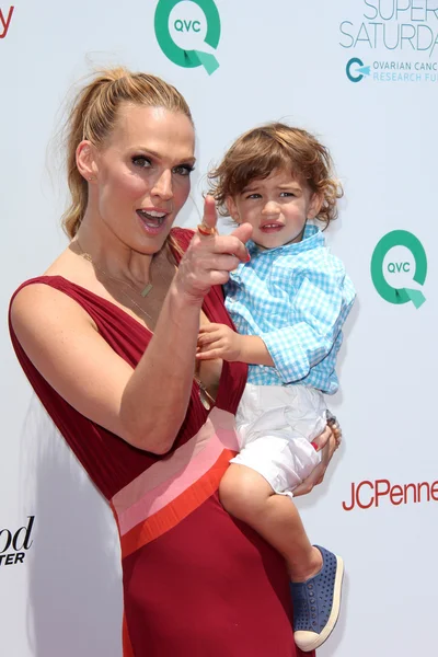 Molly sims a Podolec alan napadá ho stuber — Stock fotografie