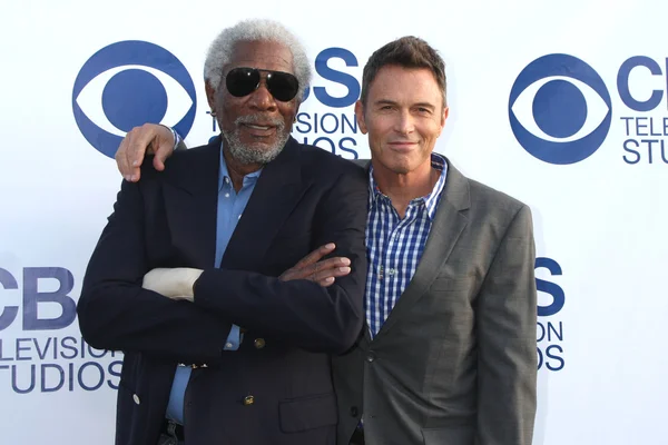 Morgan Freeman and Timothy Daly — Stock Photo, Image