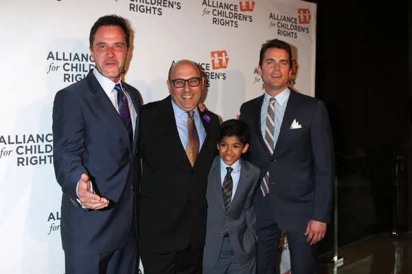 Tim DeKay, Willie Garson, Nathen Garson et Matt Bomer — Photo