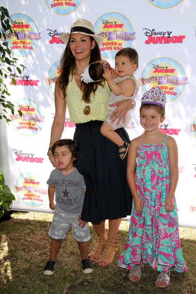 Ali landry, estela ines, marcelo alejandro, San Valentín francesco —  Fotos de Stock