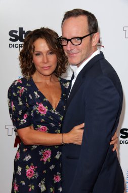 Jennifer grey ve clark gregg