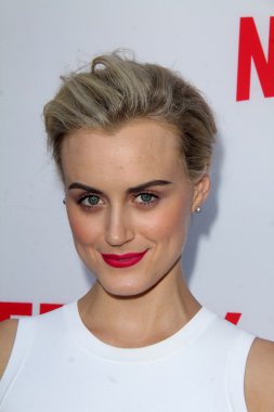 Taylor Schilling