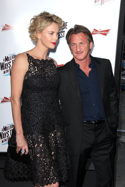 Charlize Theron et Sean Penn — Photo