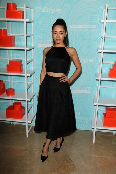 Aimee Garcia — Photo