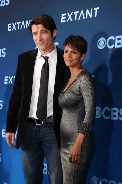 Halle berry, goran Višnjić — Zdjęcie stockowe