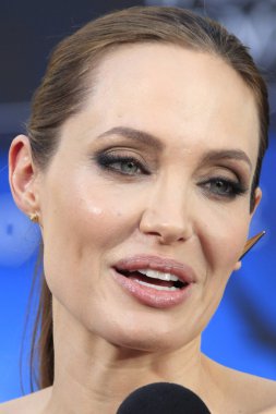 Angelina Jolie