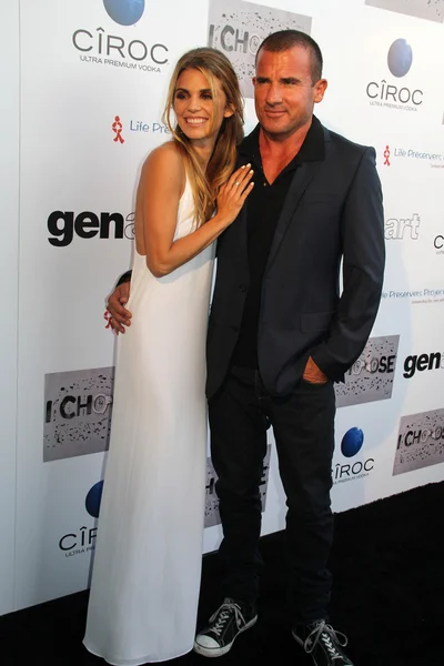 AnnaLynne McCord and  Dominic Purcell — Stock Photo, Image