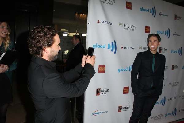 Johnny galecki en Jordanië gavaris — Stockfoto