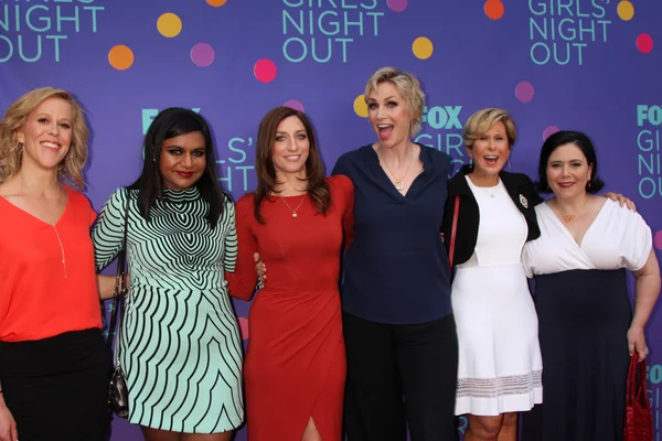 Heidekadin, mindy kaling, chelsea peretti, jane lynch, yeardley smith und alex borstein — Stockfoto