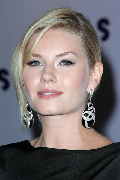 Elisha Cuthbert — Stock Photo, Image