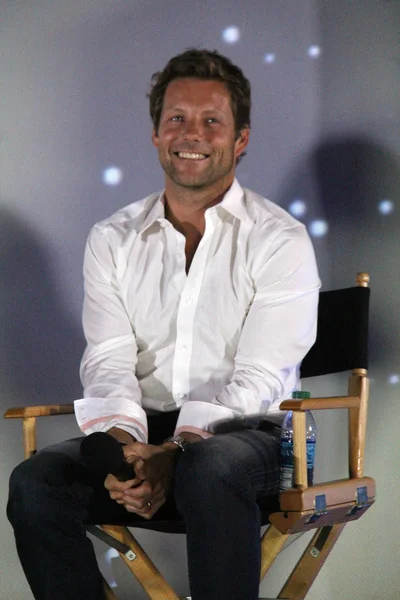 Jamie Bamber — Stock Photo, Image