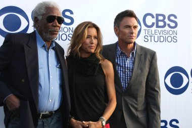 Morgan freeman, leoni çay ve timothy daly