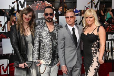 Rochelle deanna karidis, aj mclean, brian littrell ve leighanne littrell