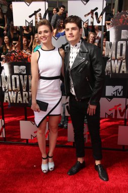Rita volk ve gregg sulkin