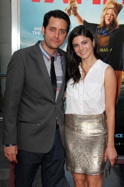 Ben Gleib and Monica Barbaro — Stock Photo, Image