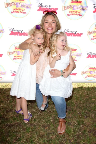 Rebecca gayheart, Geórgia dane, billie beatrice dane — Fotografia de Stock