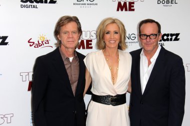 William h. macy, felicty huffman ve clark gregg