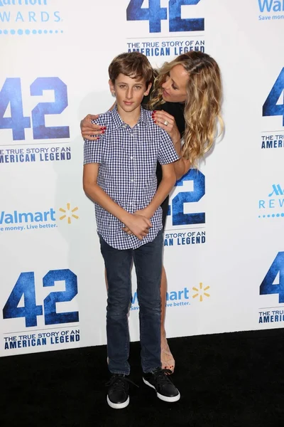 Kim Raver en zo — Stockfoto