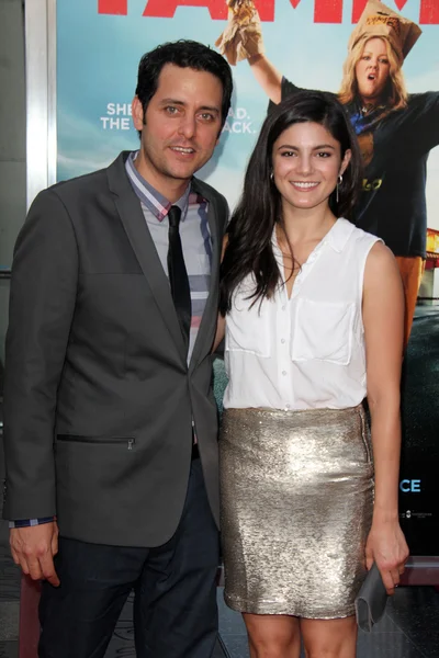 Ben Gleib and Monica Barbaro — Stock Photo, Image