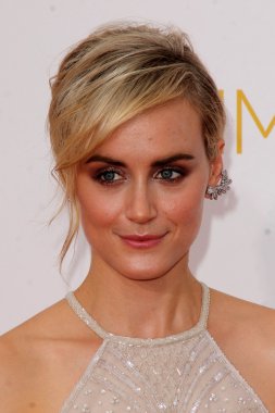 Taylor Schilling