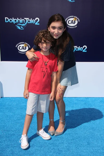 August Maturo, Rowan Blanchard — Stock Photo, Image