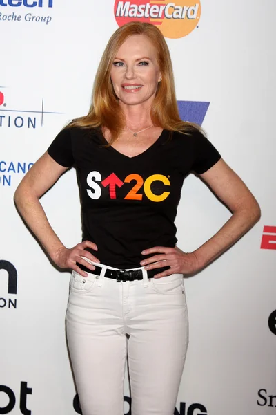 Marg Helgenberger — Stockfoto