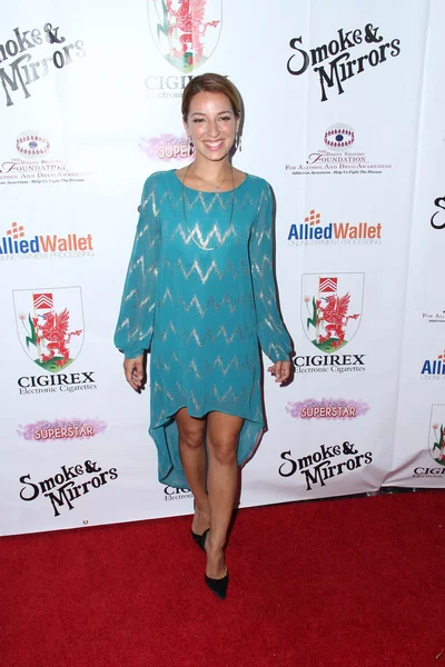 Vanessa Lengies — Zdjęcie stockowe