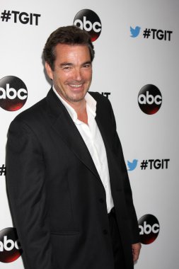 Jon Tenney