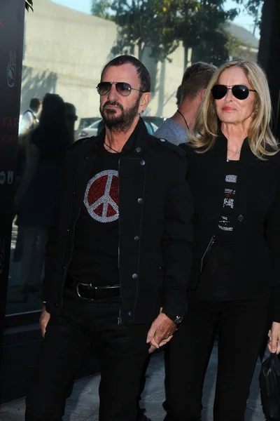 Ringo starr och barbara bach — Stockfoto