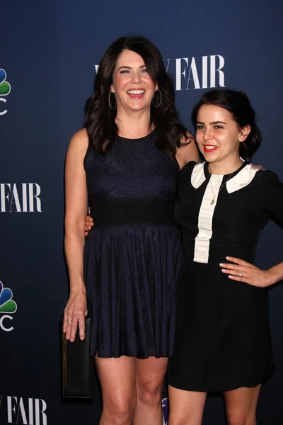 Lauren graham en mae whitmam — Stockfoto