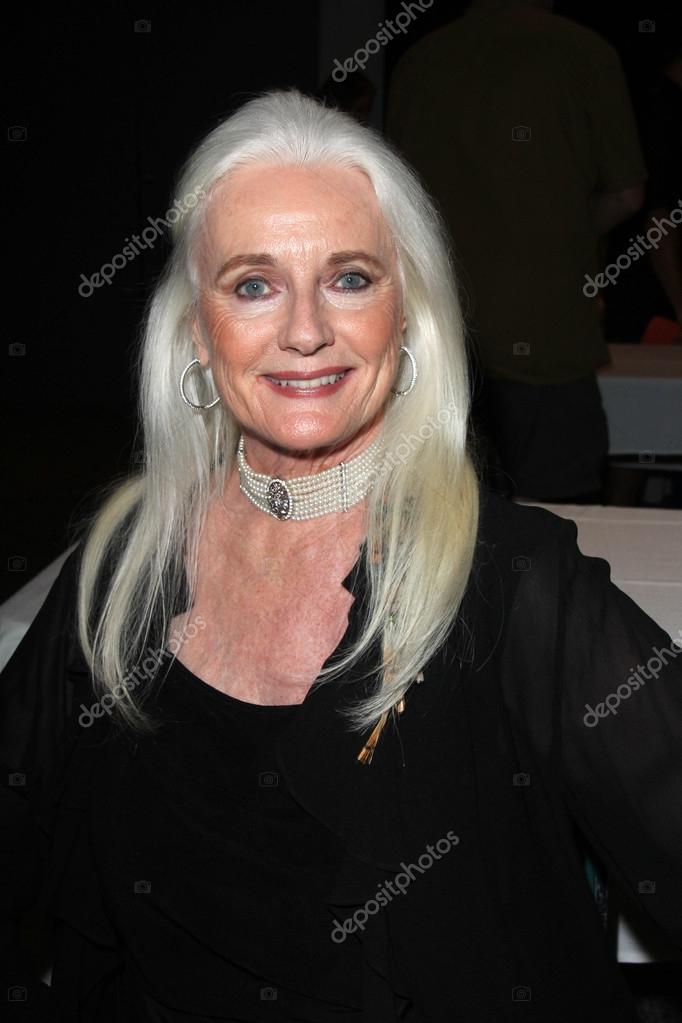 RÃ©sultat de recherche d'images pour "celeste yarnall"