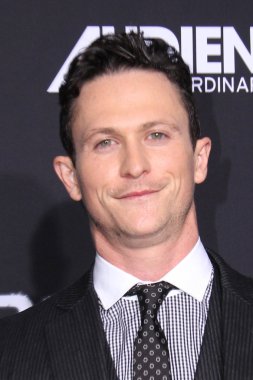 Jonathan Tucker