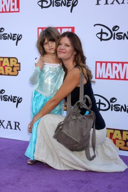 Natalia scout lee stafford ve michelle stafford