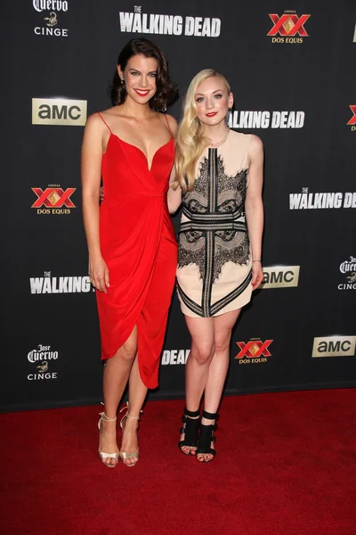 Emily Kinney et Lauren Cohan — Photo