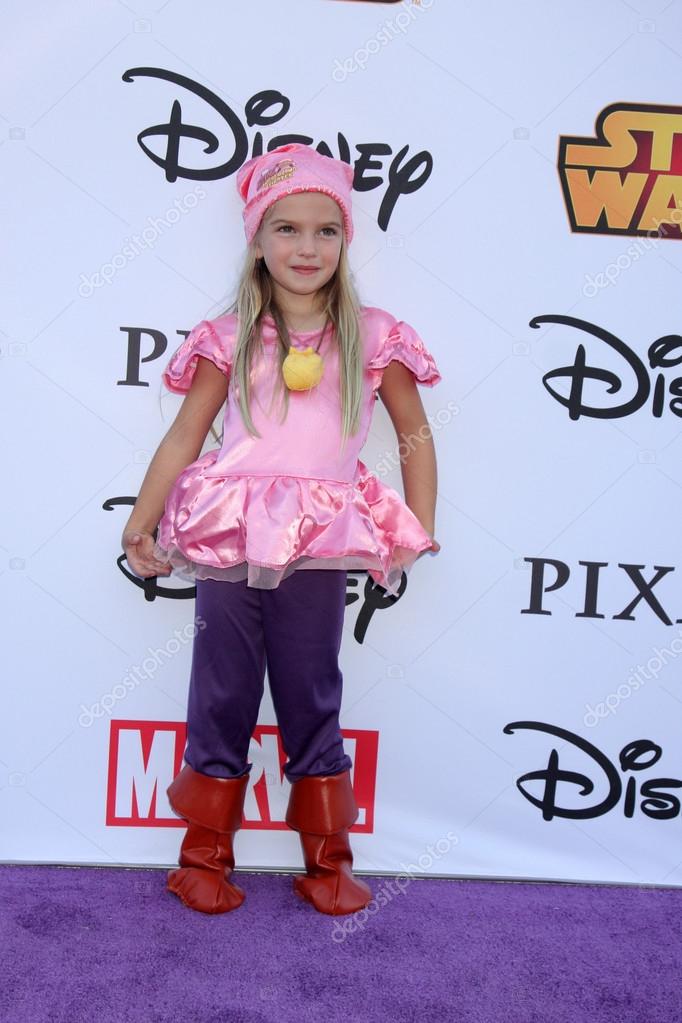 Mia Talerico – Stock Editorial Photo © s_bukley #54873389