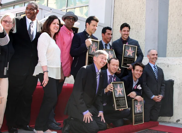 Joey Mcintyre, Jordan Knight, Donnie Wahlberg, Danny Wood and Jonathan Knight — Stock Photo, Image