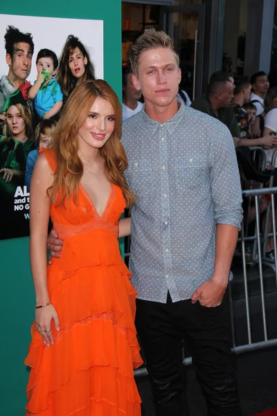 Bella Thorne, Tristan Klier — Foto de Stock