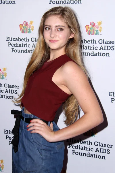 Willow Shields — Stock Photo, Image