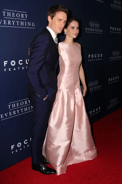 Felicity Jones and Eddie Redmayne — Stock Photo, Image