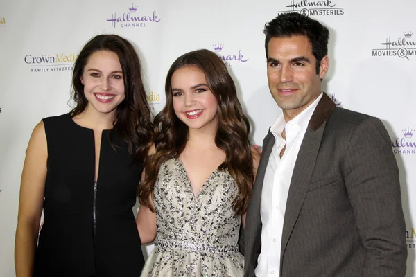 Kaitlin Riley, faran Madison och Jordi Vilasuso — Stockfoto