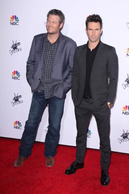 Blake Shelton, Adam Levine