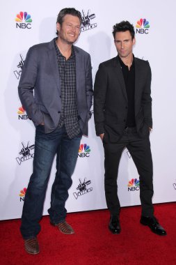 Blake Shelton, Adam Levine