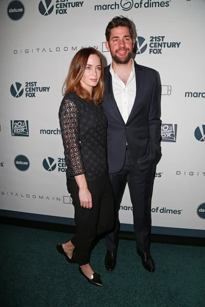 Emily Blunt, John Krasinski — Stock Photo, Image