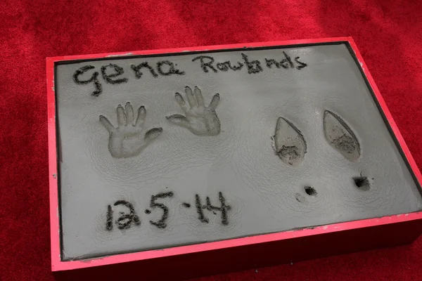 Gena Rowlands Hand en voet afdruk — Stockfoto