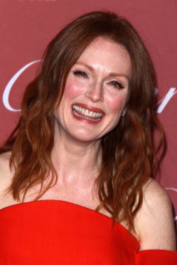 Julianne Moore