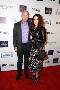 Patrick Stewart, güneşli Ozell